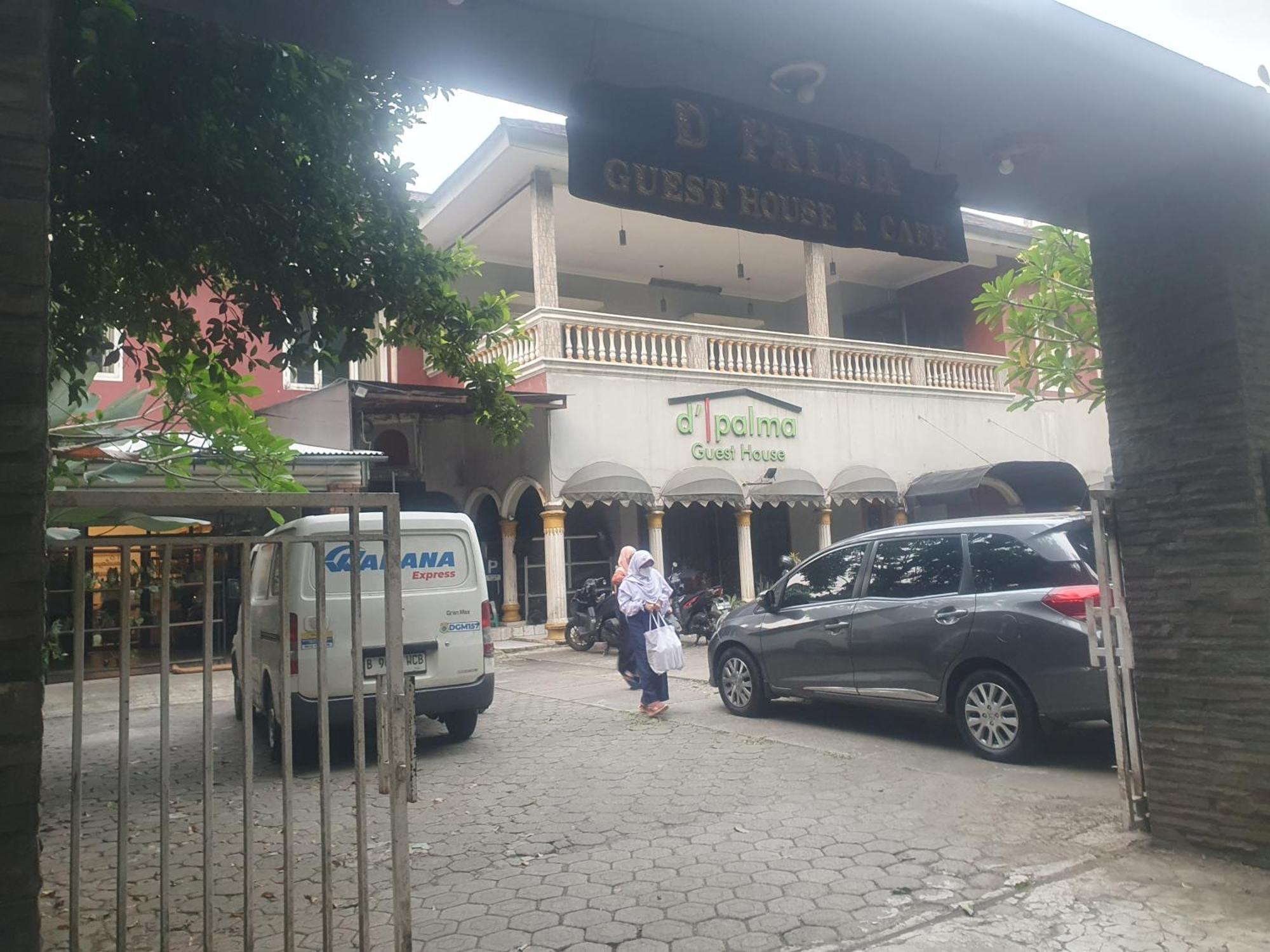 Hotel Ruang Tidur At Dpalma Bogor Extérieur photo