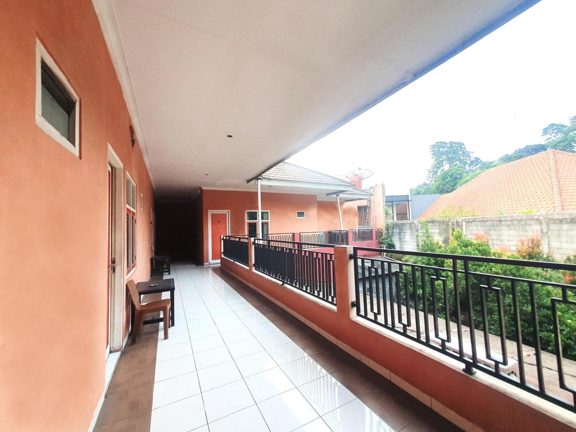 Hotel Ruang Tidur At Dpalma Bogor Extérieur photo